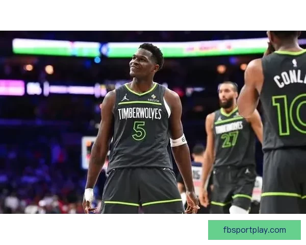 爱德华兹因伤缺席对活塞比赛 剩余6场必须全勤才能争MVP及最佳阵容资格